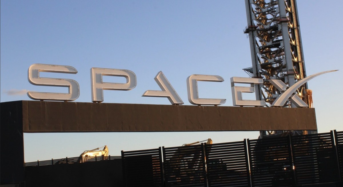 Time to blast off with SpaceX? Or stay grounded?