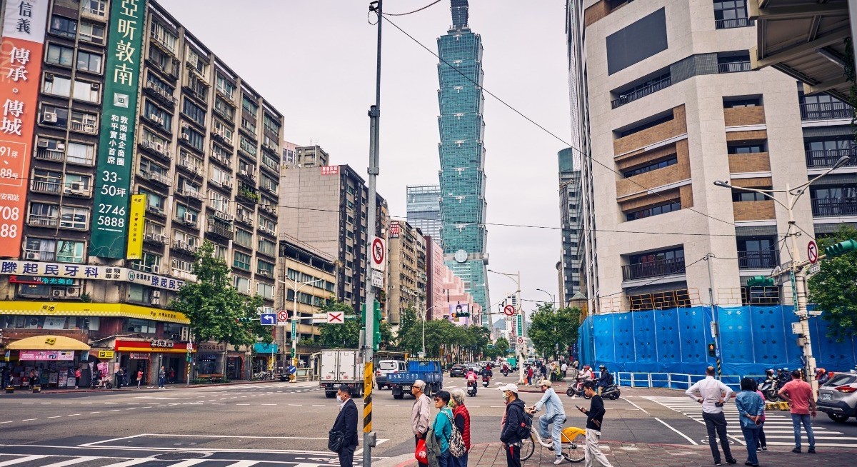 Taiwan urges US$630 bil asset management sector to beef up