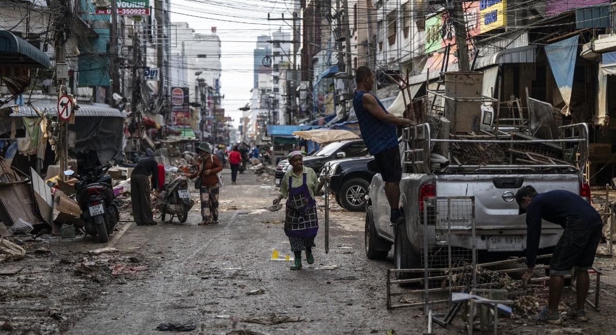 Thailand's record floods paralyse key hubs for tech and car parts in the south