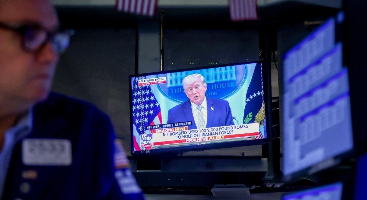 US companies add 122,000 jobs, most since January 2025