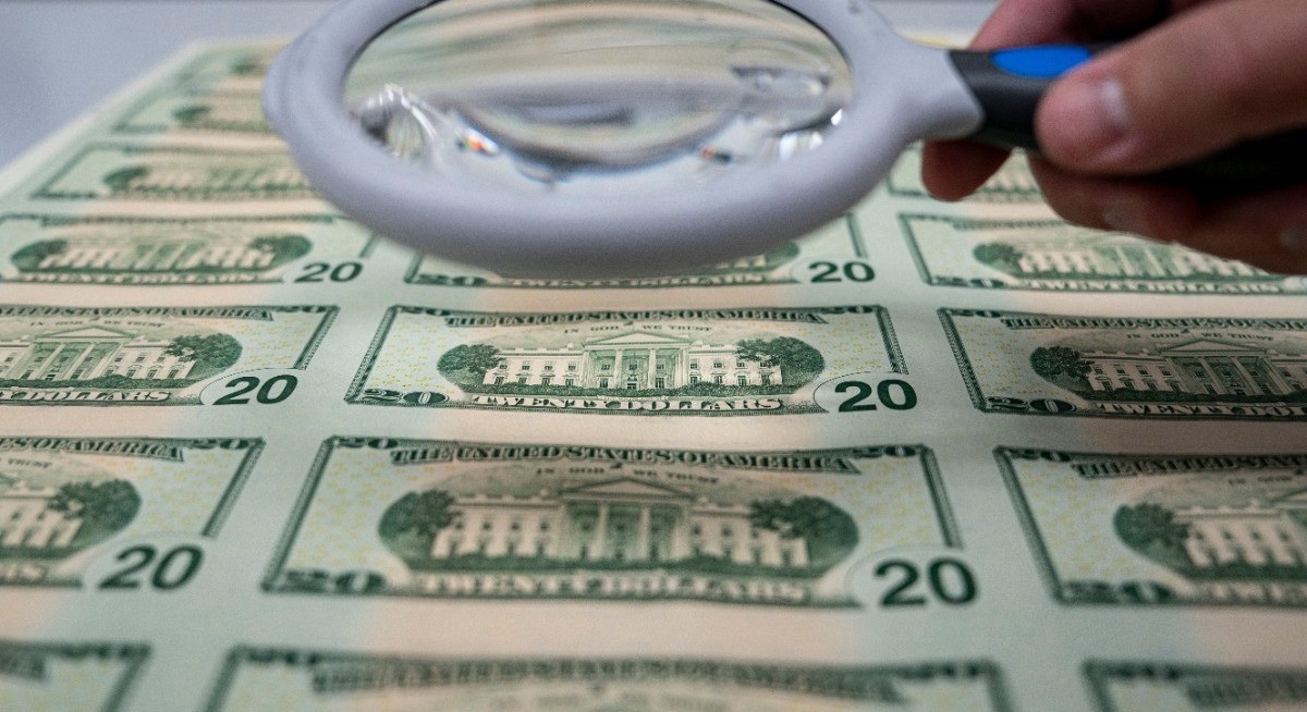 Dollar options most bullish since 2022 as war keeps oil elevated