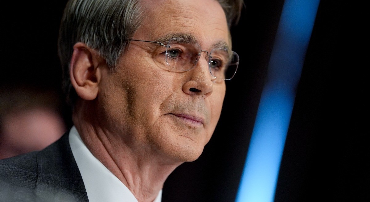 Bessent, Powell warn bank CEOs of the danger of Anthropic models — Bloomberg