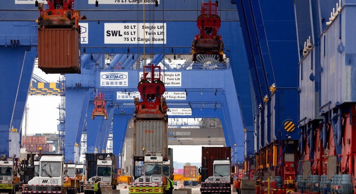 US trade deficit unexpectedly shrinks to smallest since 2020