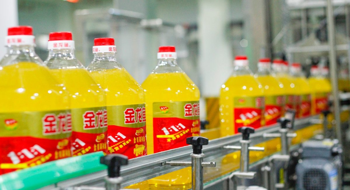 Wilmar showing signs of mending profitability, analysts keep 'buy'