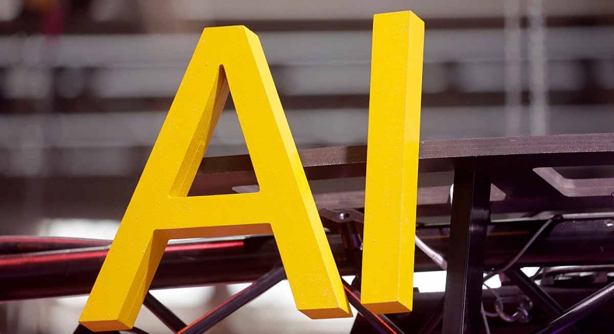 Global Leaders Raise Concerns Over Rapid AI Development