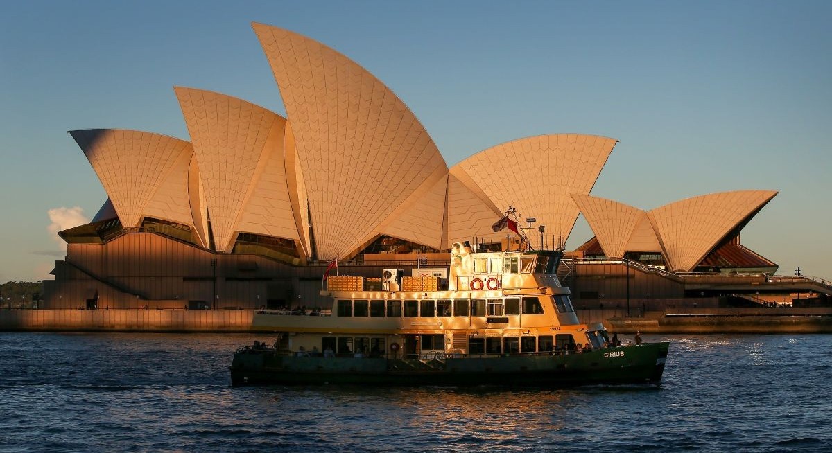 Brookfield, Singapore's GIC agree on US$2.7 bil deal for National Storage of Australia