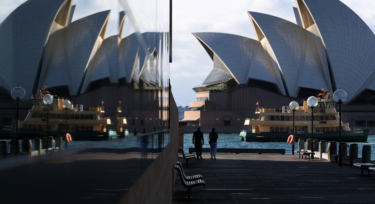 Australia raises key rate to combat mounting price pressure