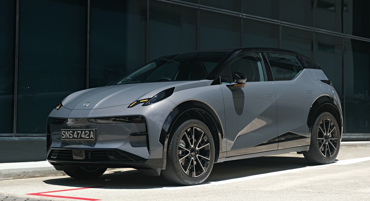 Zeekr X AWD Flagship Drive Review : World War Z