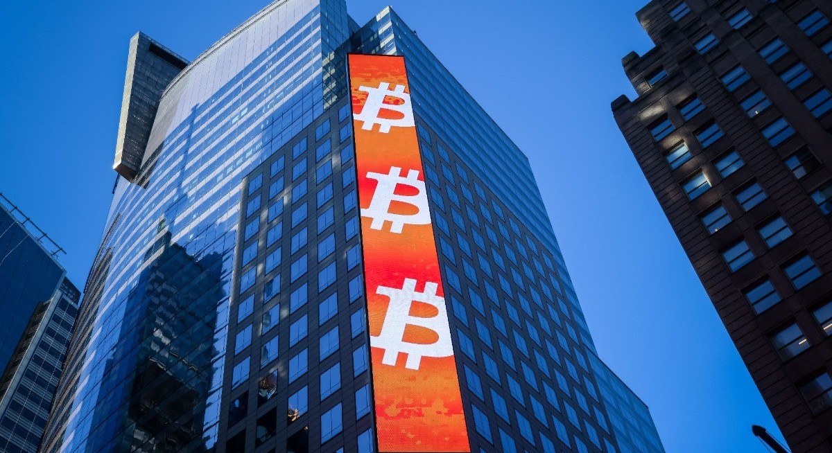 Bitcoin ticks up even as Trump’s Iran war threats cloud markets