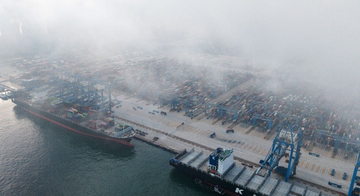 China export growth rebounds as trade surplus nears US$806 bil