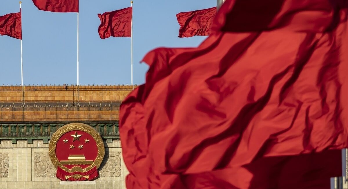 China escalates Japan spat with threats of economic reprisal