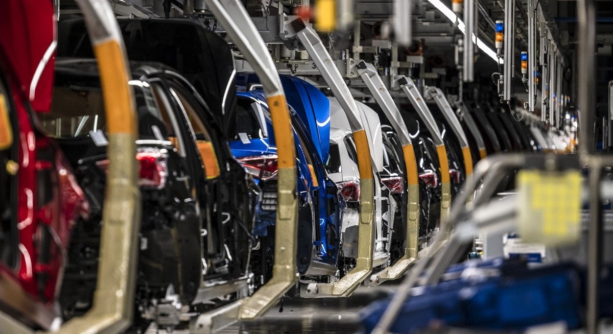 Europe’s top economies all expand in defiance of trade turmoil