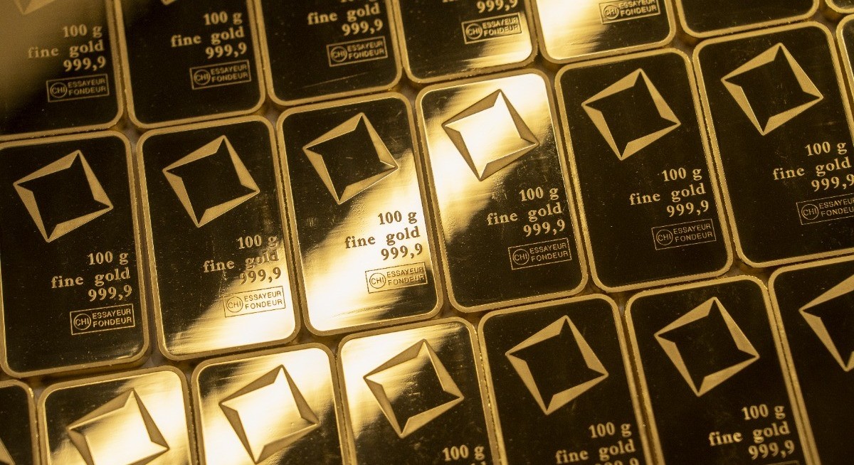 Gold and silver jump to record highs on Greenland tariff threats