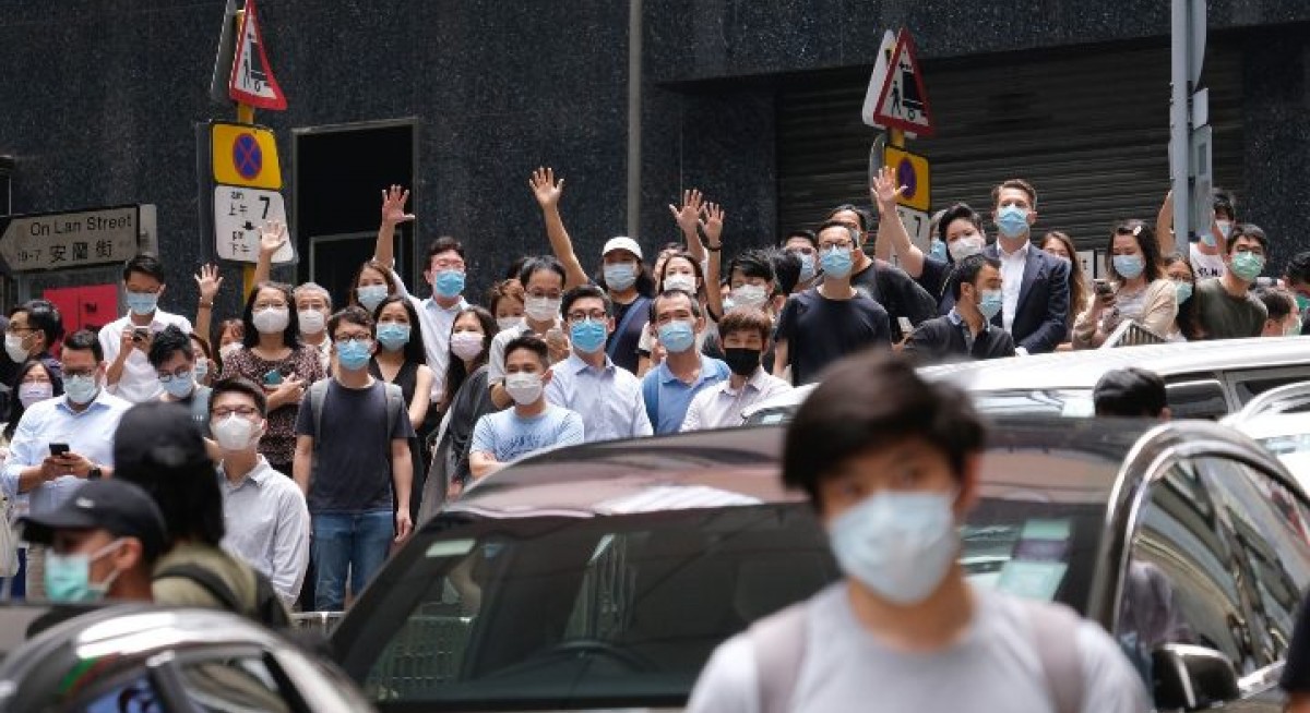 US says Hong Kong no longer autonomous, increasing China trade doubt