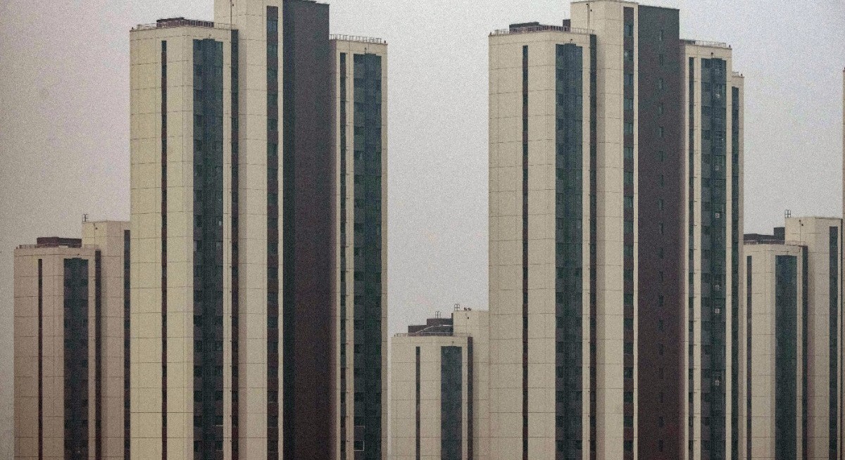 China to inspect high-rise blocks for risks after Hong Kong fire