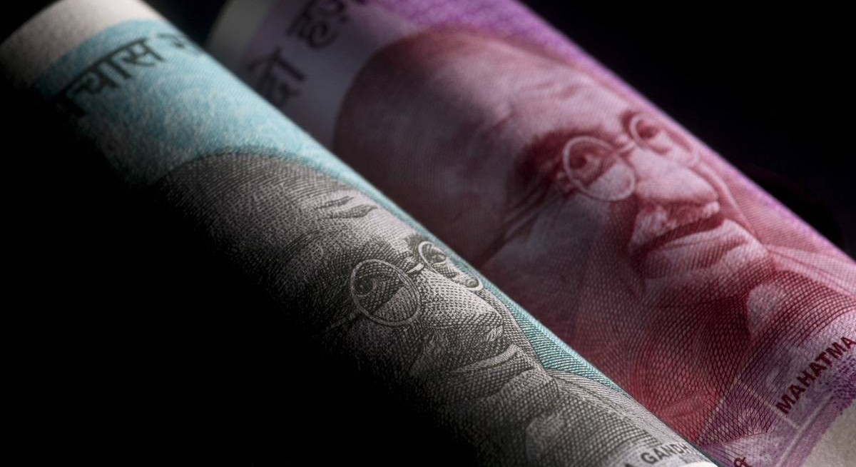 India’s rupee slumps to new low as RBI steps away from defence