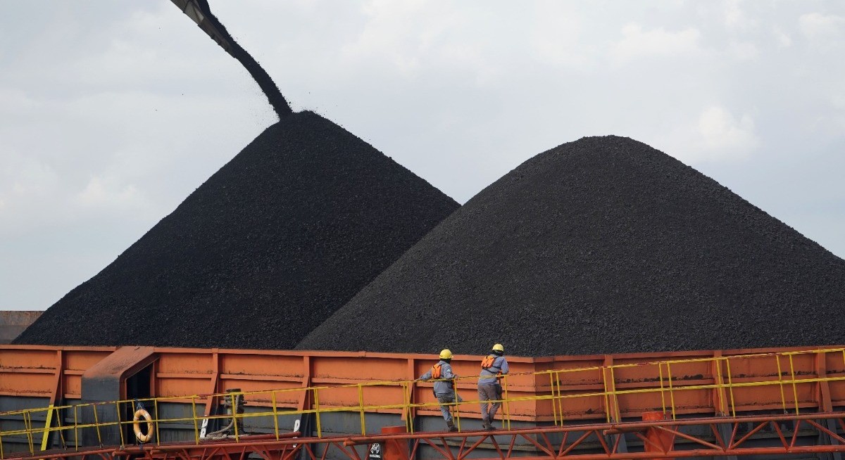 Indonesia plans to tighten state control over commodity exports — Bloomberg