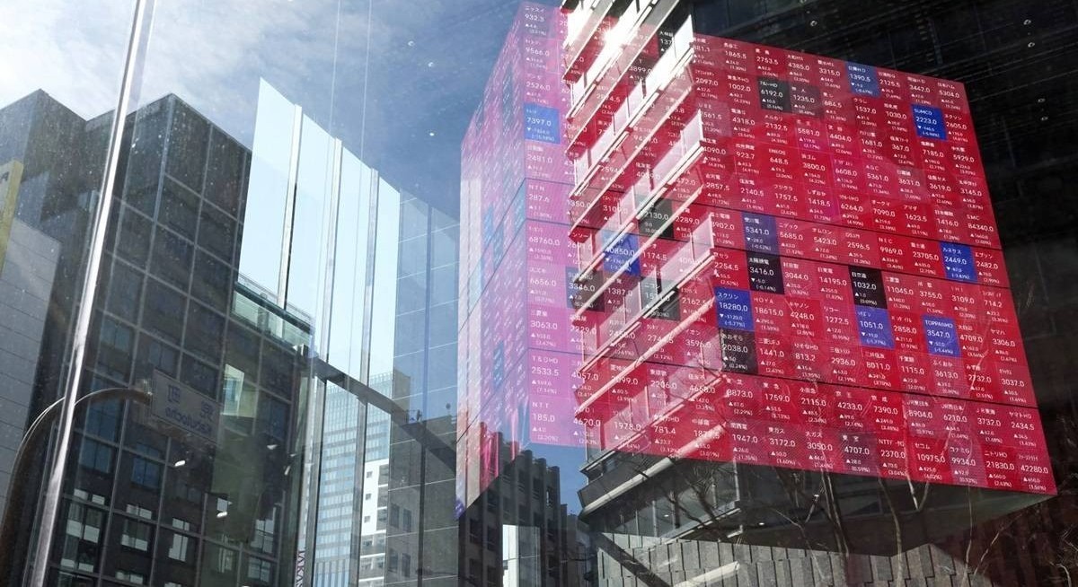 Emerging market stocks rise every month this year, first time since 1993