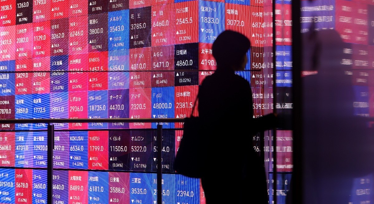 Tech rally extends to Asia on Anthropic, oil falls