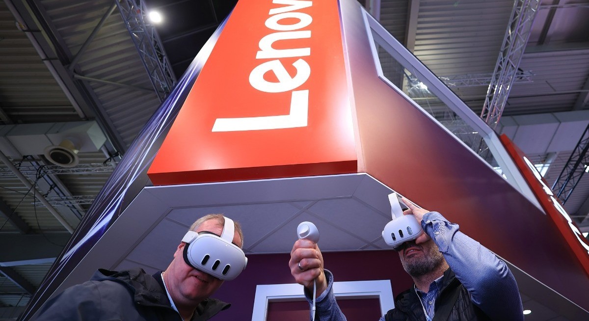 Lenovo doubles in best month since 1999 on AI-fuelled rally