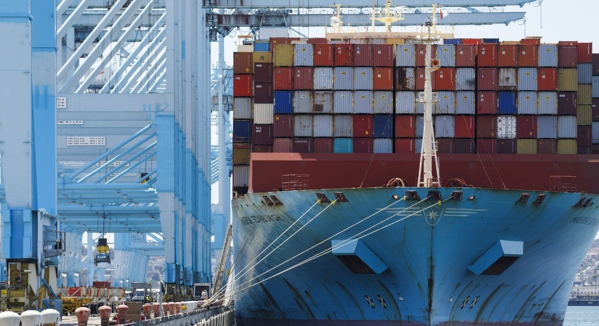 Maersk boosts global shipping outlook as China exports surge