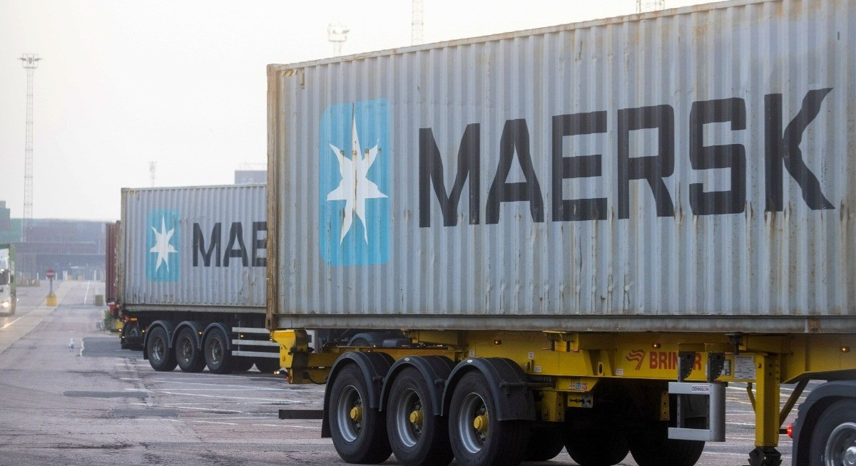 Maersk cuts jobs, sees drop in earnings as Red Sea reopens