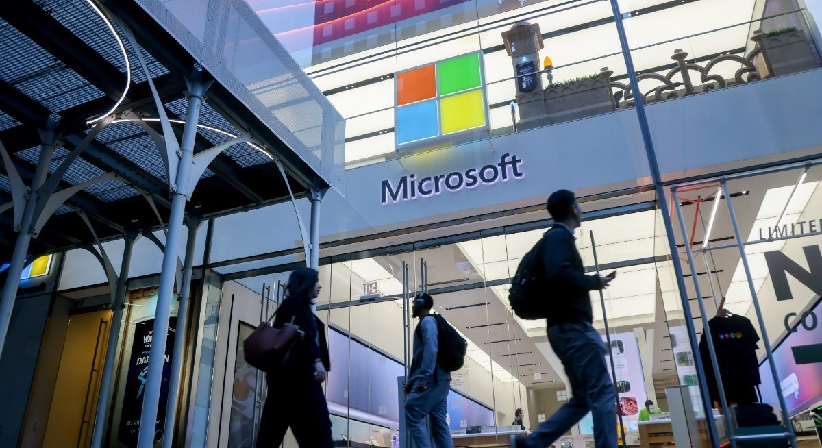 Microsoft replacing OpenAI, Anthropic with own AI in some apps — Bloomberg