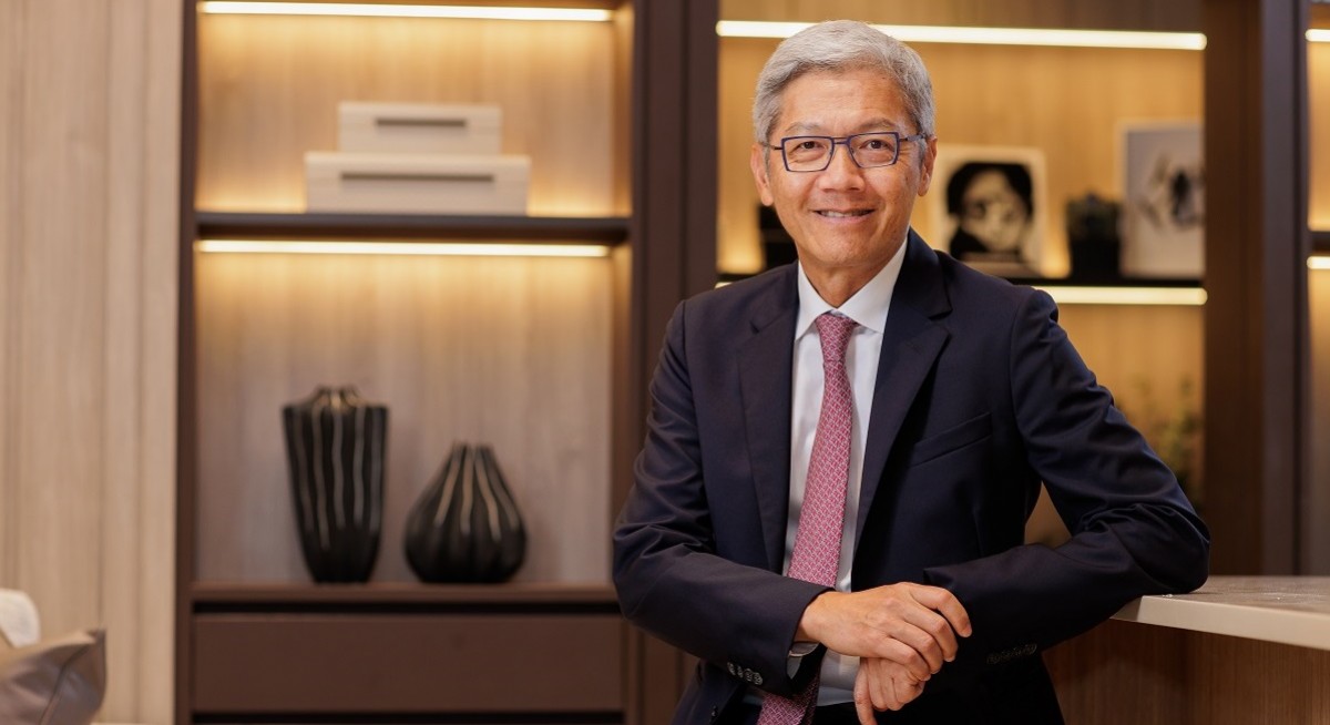 Top award in financial services for companies under a billion goes to Sing Investments & Finance - THE EDGE SINGAPORE