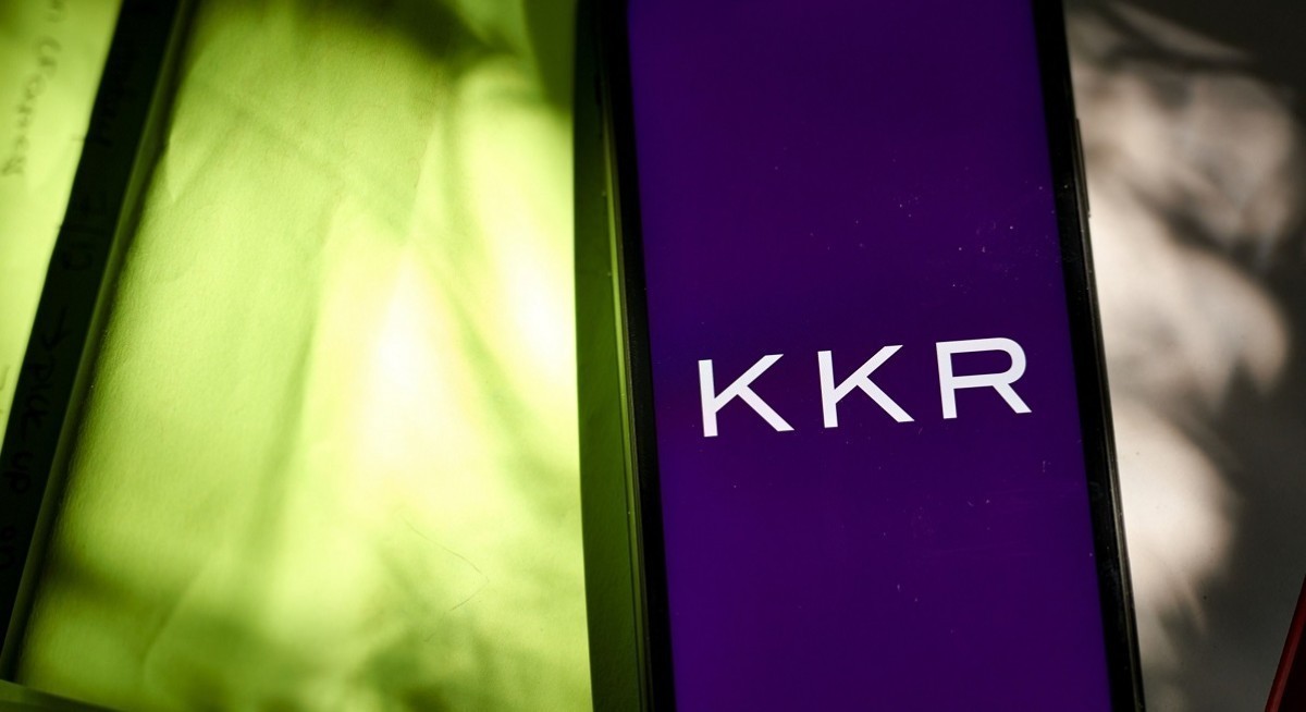 KKR said to be in talks to buy STT GDC in deal valued at US$5 bil