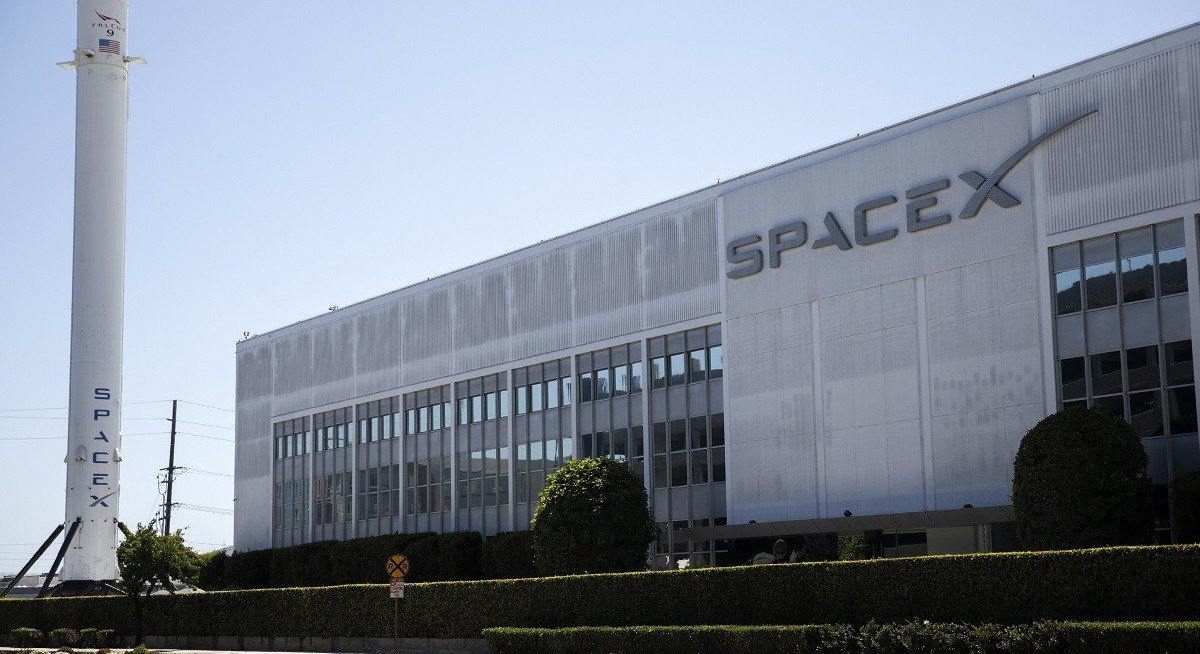 SpaceX IPO raises US$75 bil in biggest debut of all time
