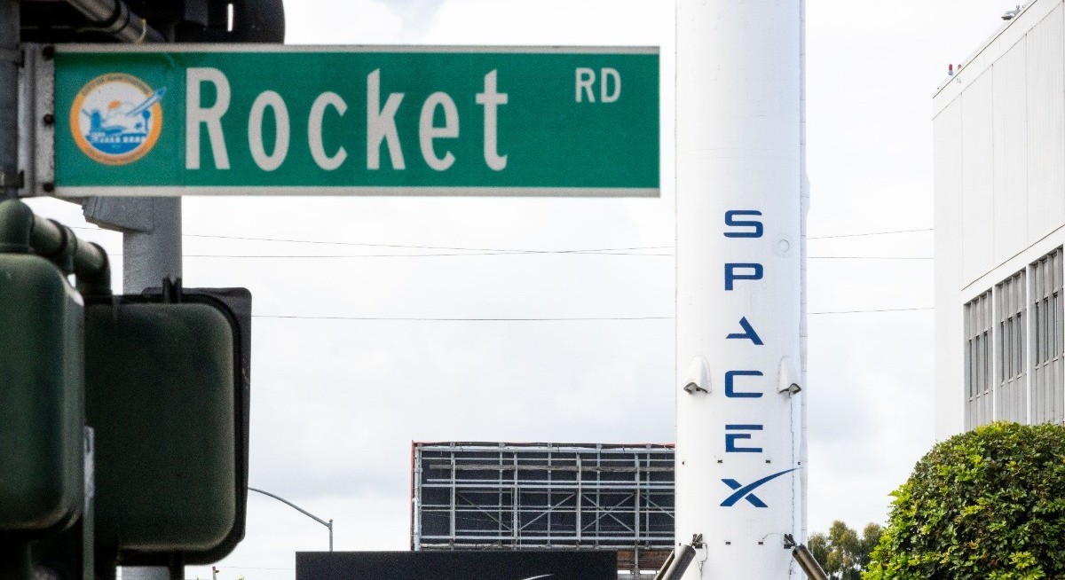 SpaceX’s US$100 bil order book is tiny versus hot Chinese IPOs