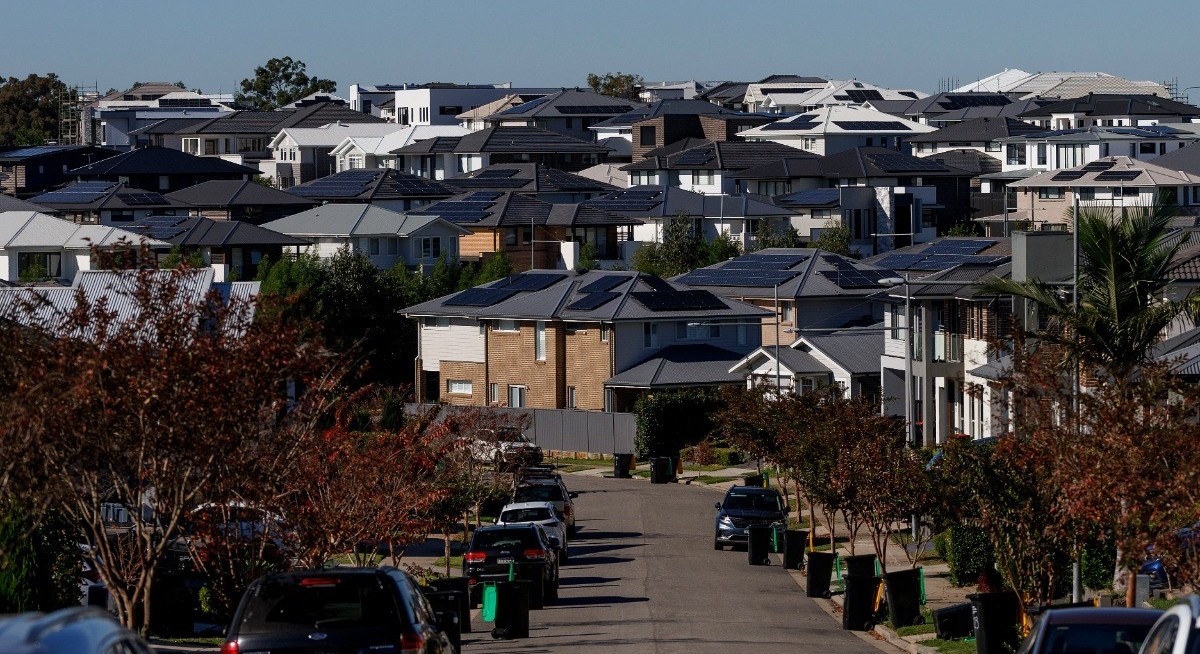 Sydney housing slump drags Australia prices down most since 2022