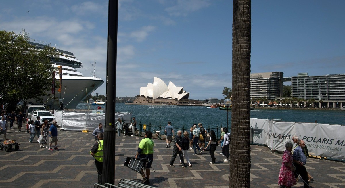 Australia raises key rate to 15-year high to cool inflation