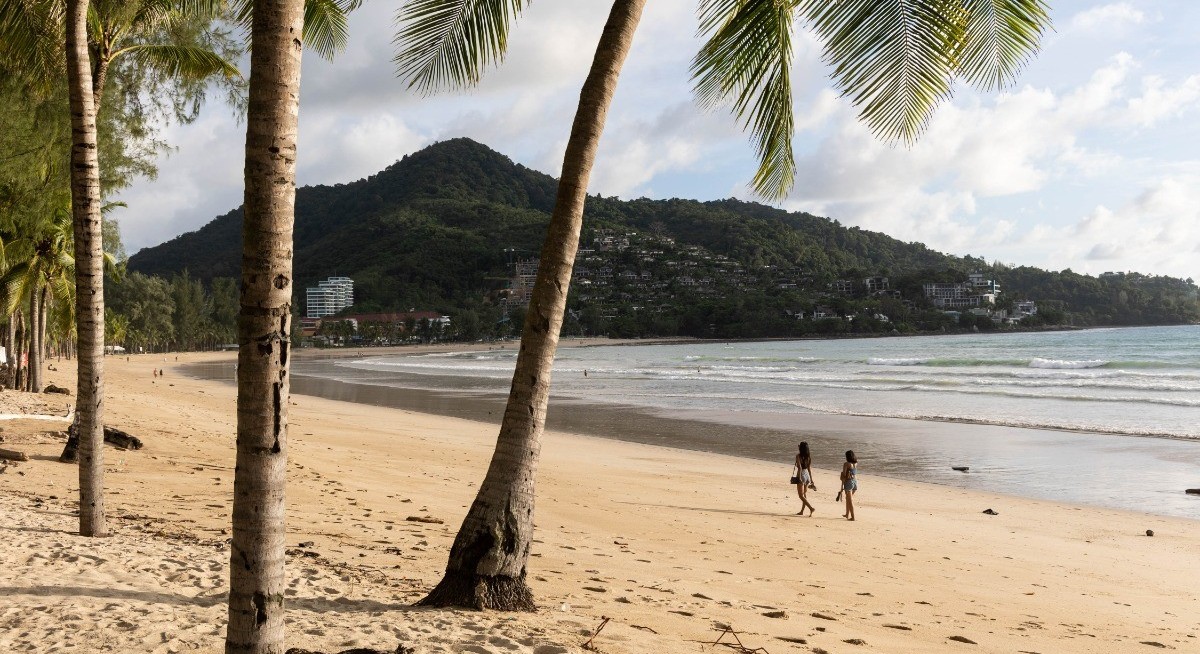 Thai anger at misbehaving foreigners triggers visa rules review