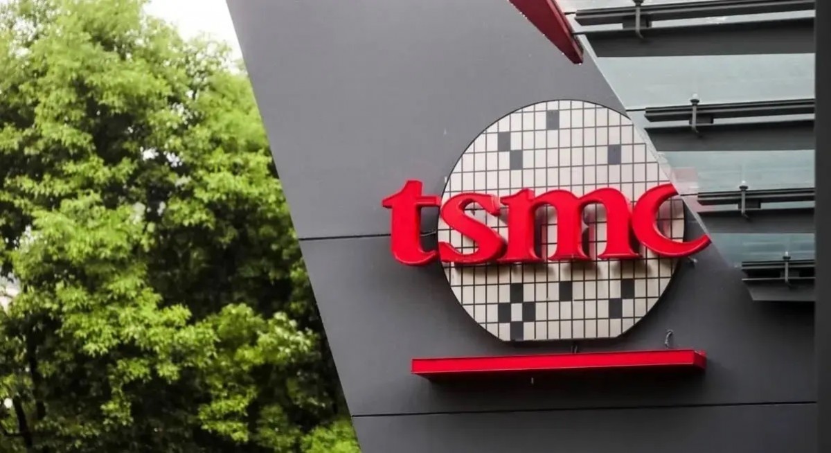 TSMC founder Chang says US welcomes chipmaker's Arizona plant plan