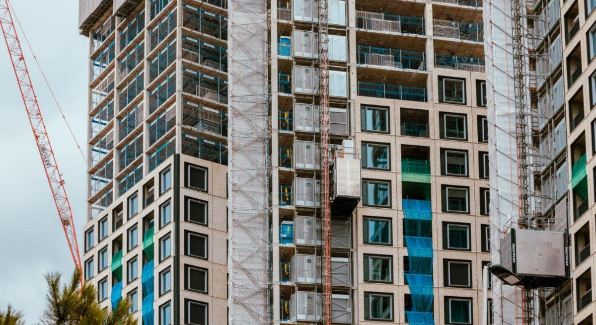 UK unveils emergency housing plan to boost London development