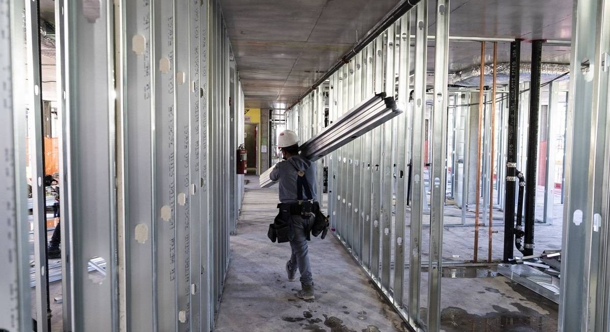 US employers add 119,000 jobs, unemployment rate rises