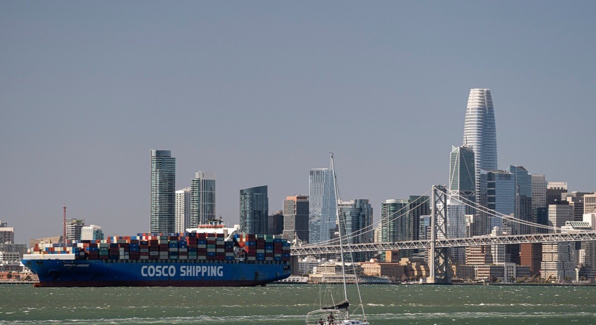 White House says US to pause port fees on China ships next week