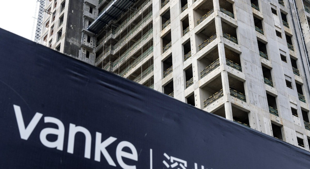 China Vanke seeks one-year extension on second local bond