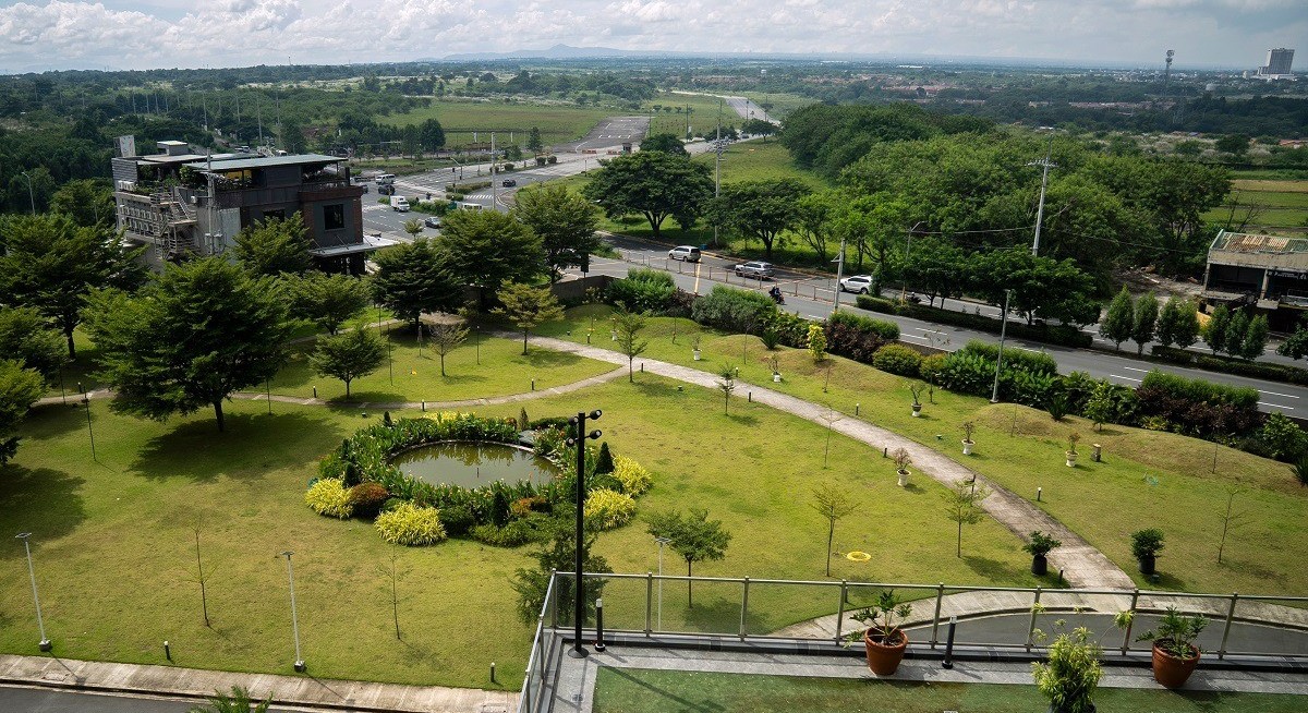 Philippine tycoon loses US$16b as property fortune wilts in three days